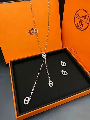 Hermes set for women