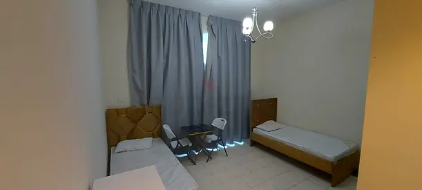 Real opportunity, Awesome bedspace option, specious and clean apartment, Private washroom in TECOM