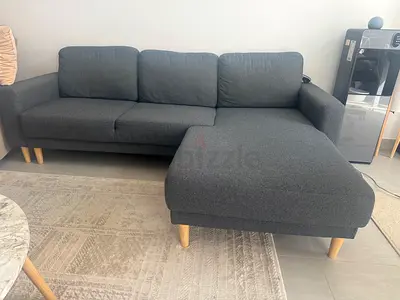 Comfortable Grey L-Shaped Sectional Sofa with Wooden Legs