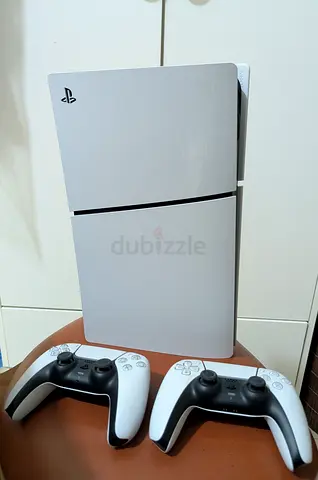 PlayStation 5 Slim Console (lnternational Version) Digital Edition + 2 original controllers
