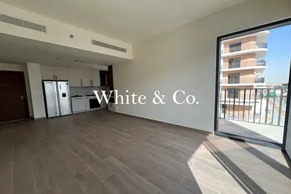 New Corner Unit | White Goods | Vacant