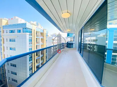 Ultra-Spacious || 4BR+Maid || Near Metro Station