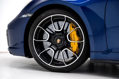 2022 Porsche 911 — миниатюра 8