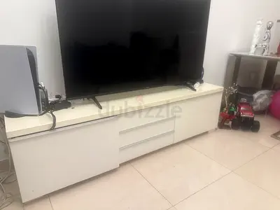 Tv table