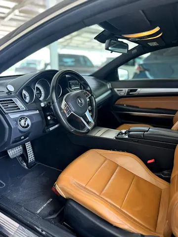 2015 Mercedes-BENZ E-CLASS photo 10