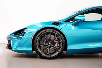 صورة 6 لـ 2023 Mclaren ARTURA