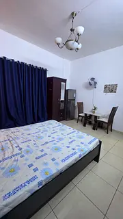 BEDROOM AVAILABLE FOR FOR SINGLE OR COUPLE BUR DUBAI WITH BALCONY