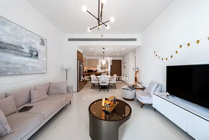 Fully Furnished | Corner Unit | Spacious Layout