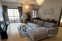 Partial Sea View| Upgraded|Prime Location