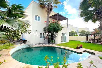Extended | 4 Bedroom Villa |Prime location