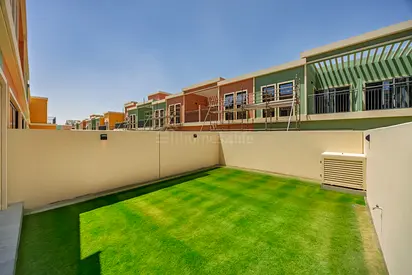 Multiple Units I Landscaped Garden I Vacant