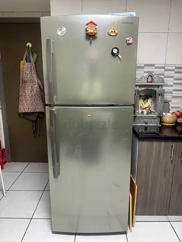 Samsung Top Freezer Refrigerator 173cm – Excellent Working Condition – Selling Due to Upgrade