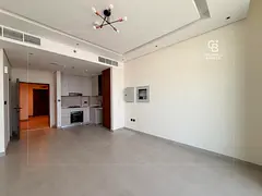 Next To Metro | High Floor | Vacant | Vastu