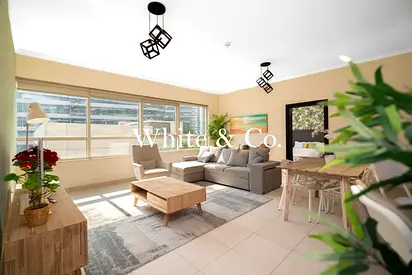 PEACEFUL MARINA LIVING | VACANT | TURNKEY