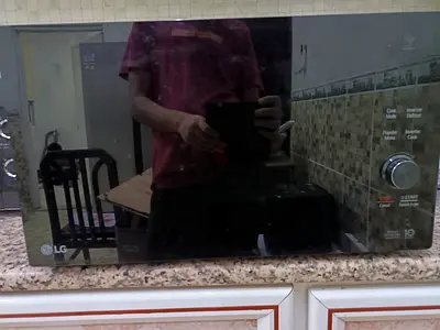 LG NeoChef Smart Inverter Microwave Oven