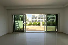 Big Corner 4 Bed | Single Row | Ready Now