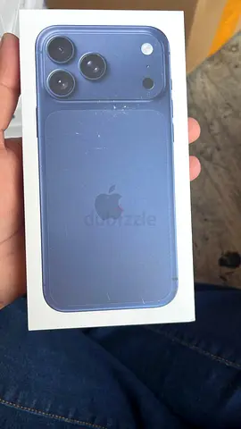 Apple I phone 17 pro max 256 1 Physical sim
