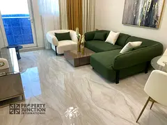Luxurious Living 3 Bedroom maids room | private pool