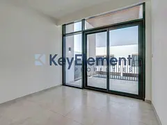 Corner Unit | Near Amenities | Single Row