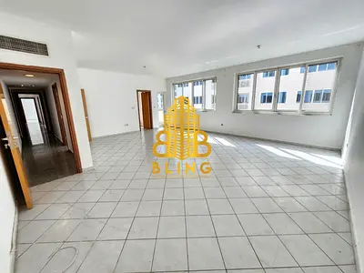 Splendid 3BHK With Parking, Maid Room & Balcony