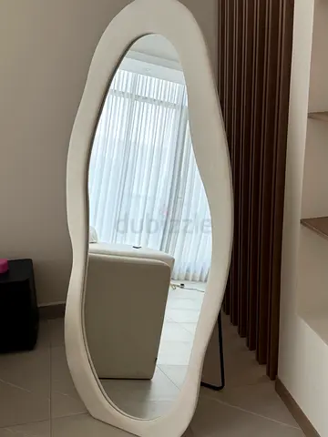 NEW Full-length freestanding oval mirror with white frame