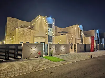 🏡فيلا للايجاراول ساكن بالزاهية عجمان ٤ غرف ماستر صالة مجلس غرفة خادمة خزائن بالحائط  السعر 95  الف نهائي علي ٤ دفعات