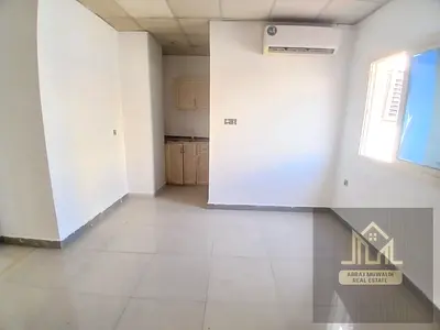 specious studio for bachlore ready to move in just 19k 4chq payment prime location near bus station