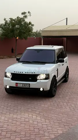 Land Rover Range Rover HSE 2010 - GCC Specs without SUPER.