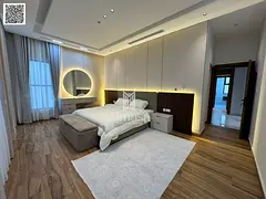 Freehold .Modern villa on a main street, no registration fees.