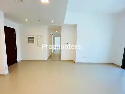 Pool View |Well Maintained| Mid Floor |Vacant Soon