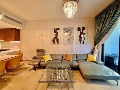 Fully Furnished I Luxurious Beachfront I Balcony