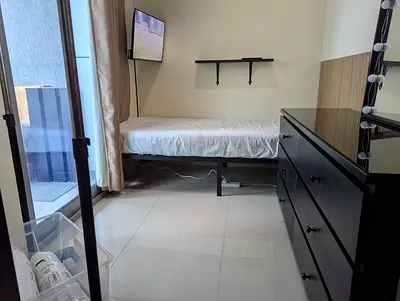 PARTITION AVAILABLE NEXT TO DMCC METRO STATION