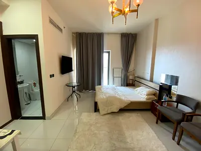 Luxury Studio Apartment in Lawnz by Dnube