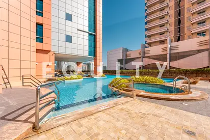 Sea View 1BR | Prime Dubai Media City Location