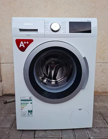 This Siemens A+++, smart washing machine, saves energy