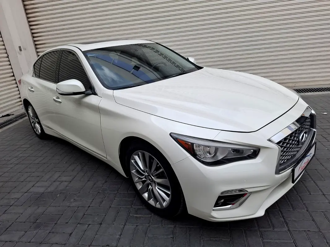 Infiniti Q50 2021 — photo 1 of 13