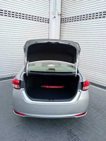 2022 Toyota YARIS 照片 13