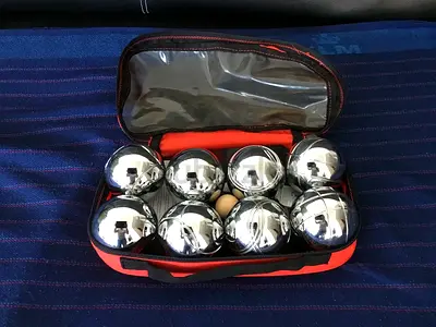 GEOLOGIC Set of 8 Recreational Petanque Boules