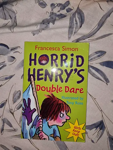 Horrid Henrys Double Dare by Francesca Simon (Illustrated by Tony Ross) - Paperback