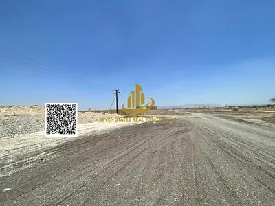 للبيع أرض سكني تجاري في المنامة سنتر | موقع استراتيجي قريب من الخدمات والطريق الرئيسي وجامع حميد بن راشد النعيمى