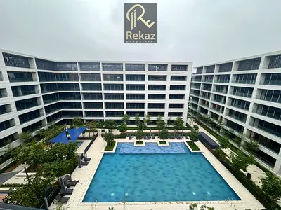 HOT DEAL I 2 BEDROOMS I POOL VIEW I CASH DEAL