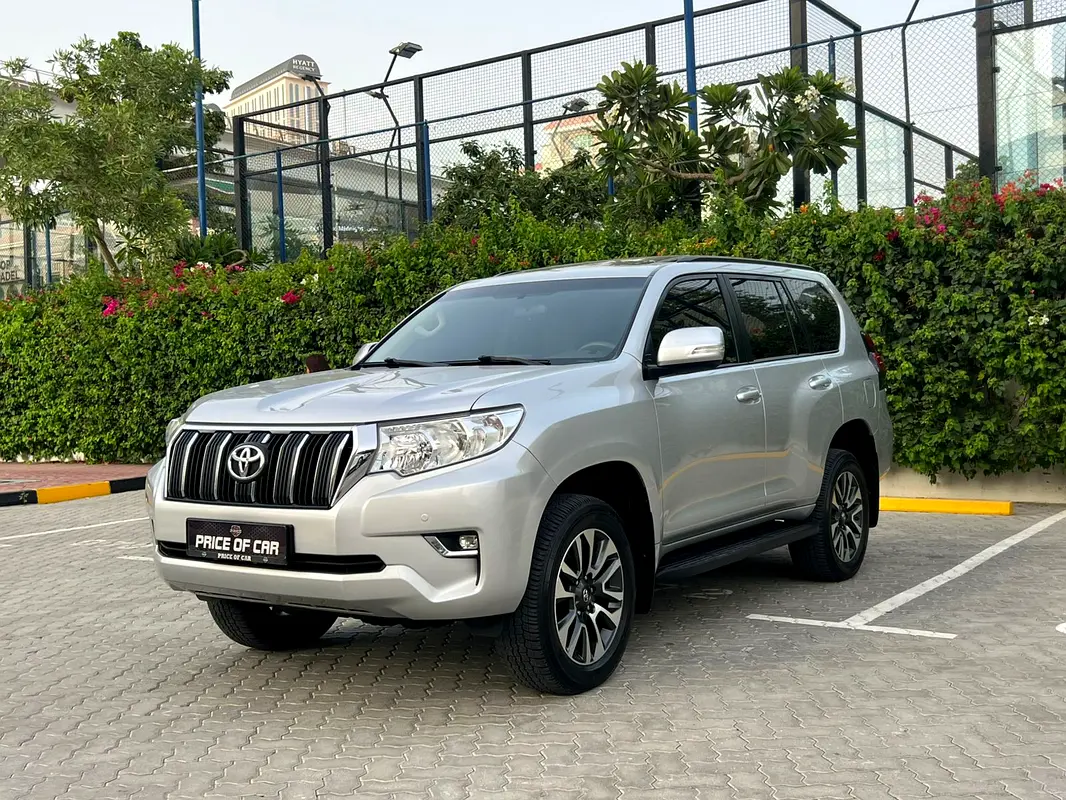 Toyota Prado 2022 — photo 1 of 20