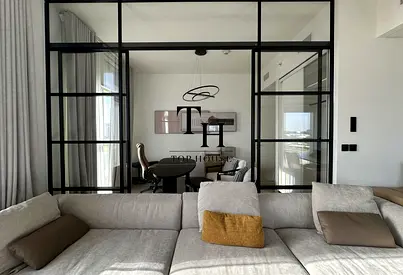 SPACIOUS | BRIGHT LIGHTING | CLOSE TO MALL | CALL NOW
