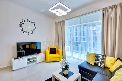 Ultra modern 1bd in Damac Heights Marina