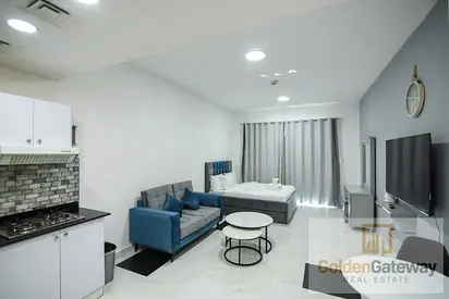UPGRADED | FURNISHED | LAKE FACING | PARKING |