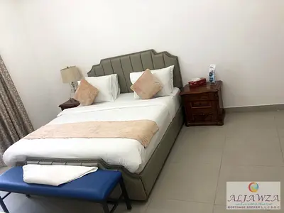 FULLY FURNISHED SPACIOUS 1 BEDROOM APARTMENT