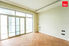 Modern Living | Large Layout | Furnished