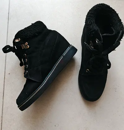 Women boots-EU38