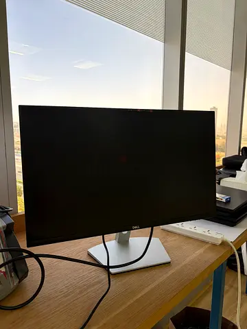 27-inch Dell LED Monitor - Good Working Condition