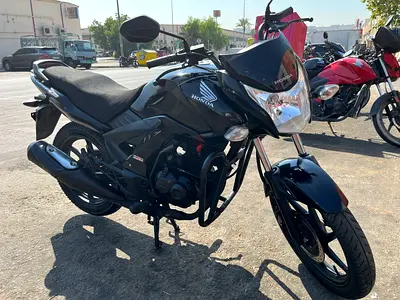 2022 Honda Unicorn 160cc For sale at 3,399 Aed only.